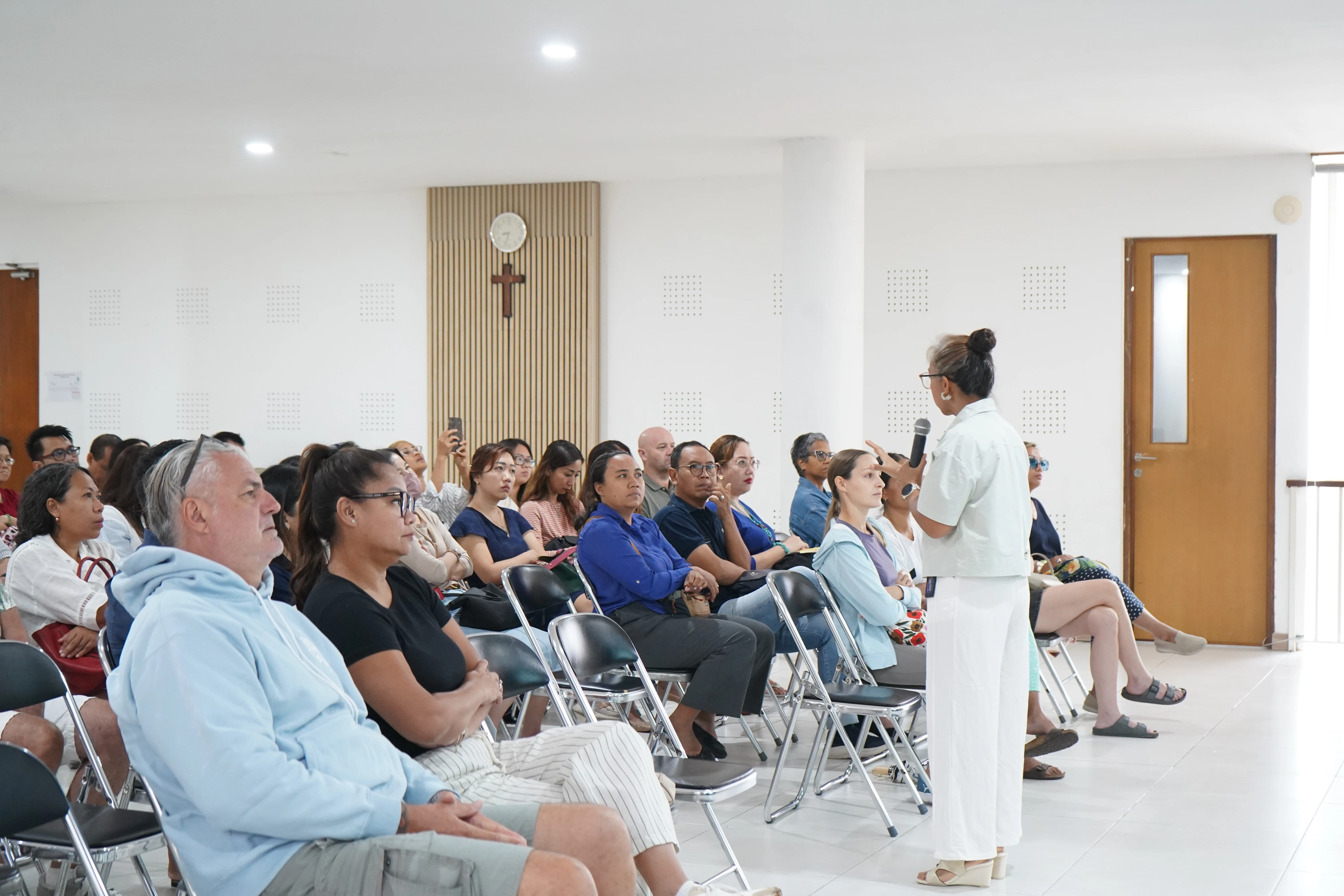 Information Sharing Session: Cambridge Program in SLK BALI 2026 🏫 - Photo 2